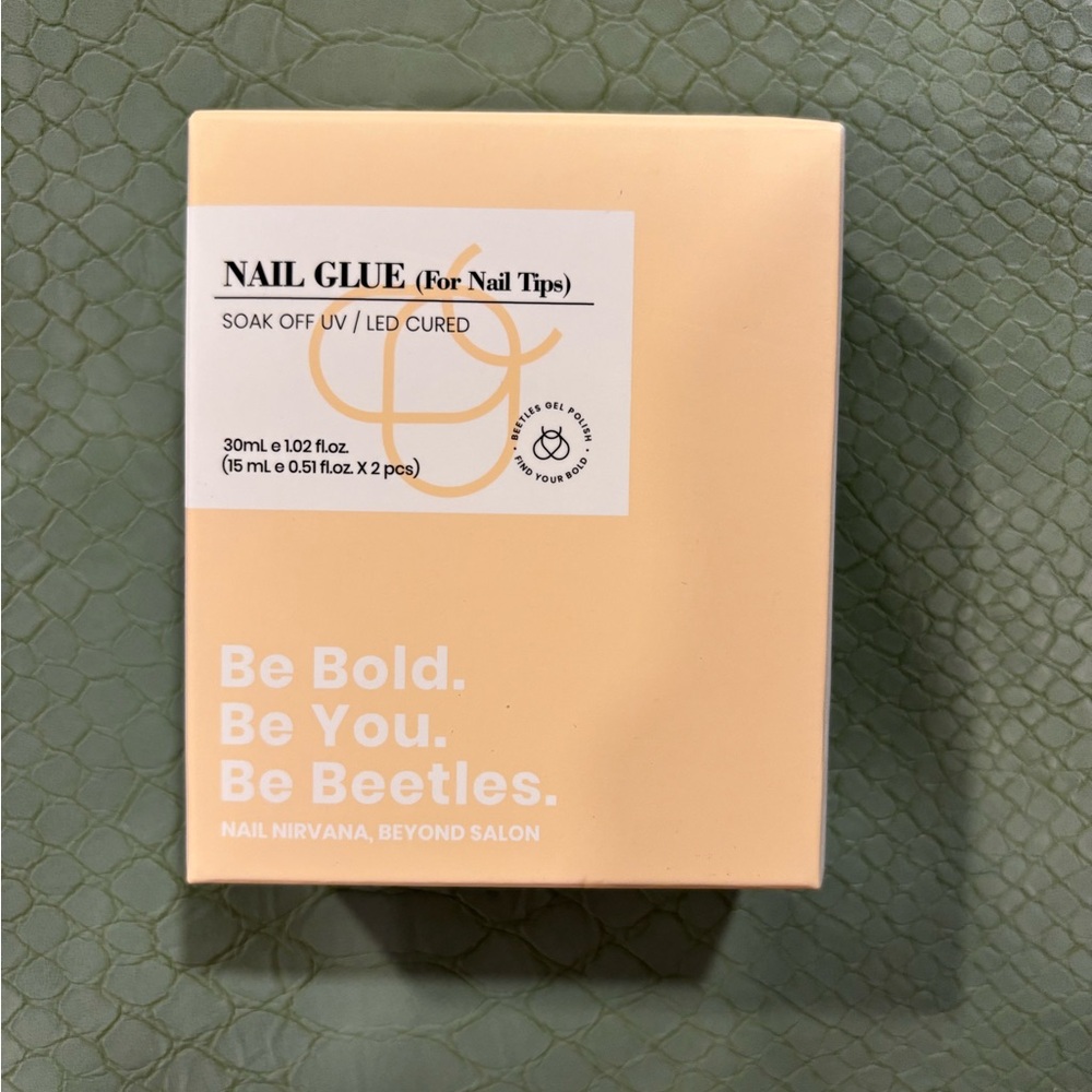 Beetles Nail Glue (For Nail Tips) Soak Off UV / LED Cured